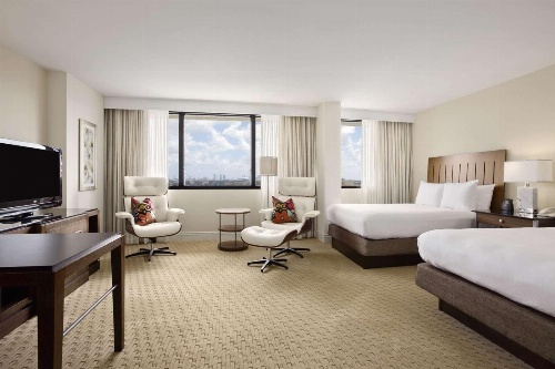 Hilton Miami Airport Blue Lagoon image 1